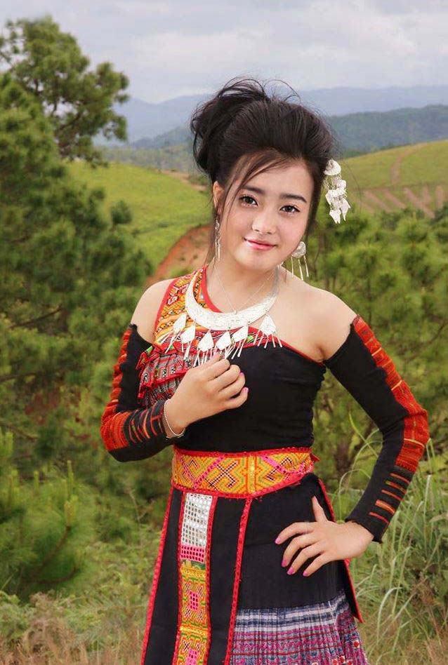 Hmong beautiful girls in laos, hmong laos girls, nkauj hmoob toj siab, toj ...
